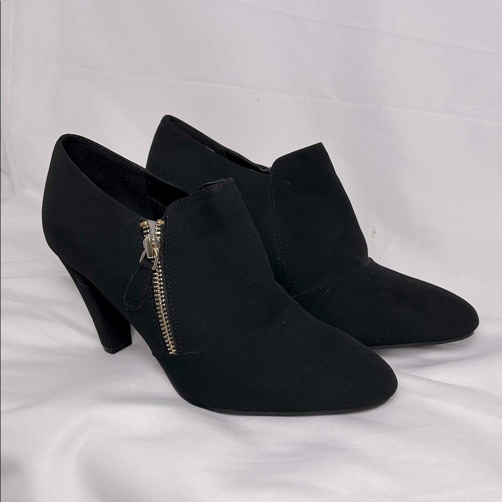 Elegant Black Women's‎ Heeled Ankle Boots
